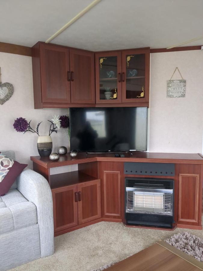 L&G Family Holidays 6 Berth Coral Beach Laura Familys Only And Lead Person Must Be Over 30 Ingoldmells Eksteriør billede
