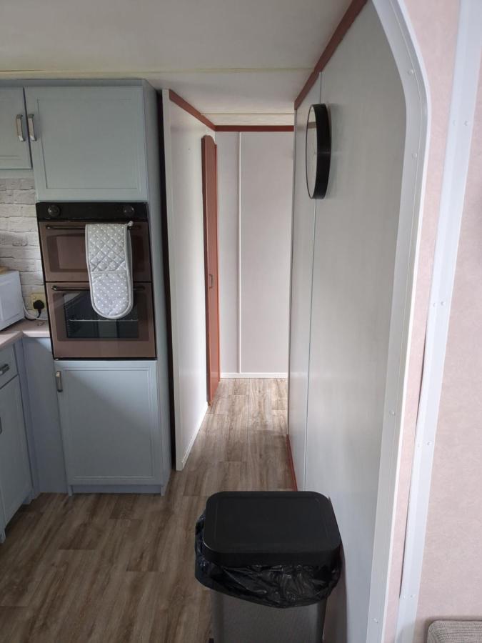 L&G Family Holidays 6 Berth Coral Beach Laura Familys Only And Lead Person Must Be Over 30 Ingoldmells Eksteriør billede