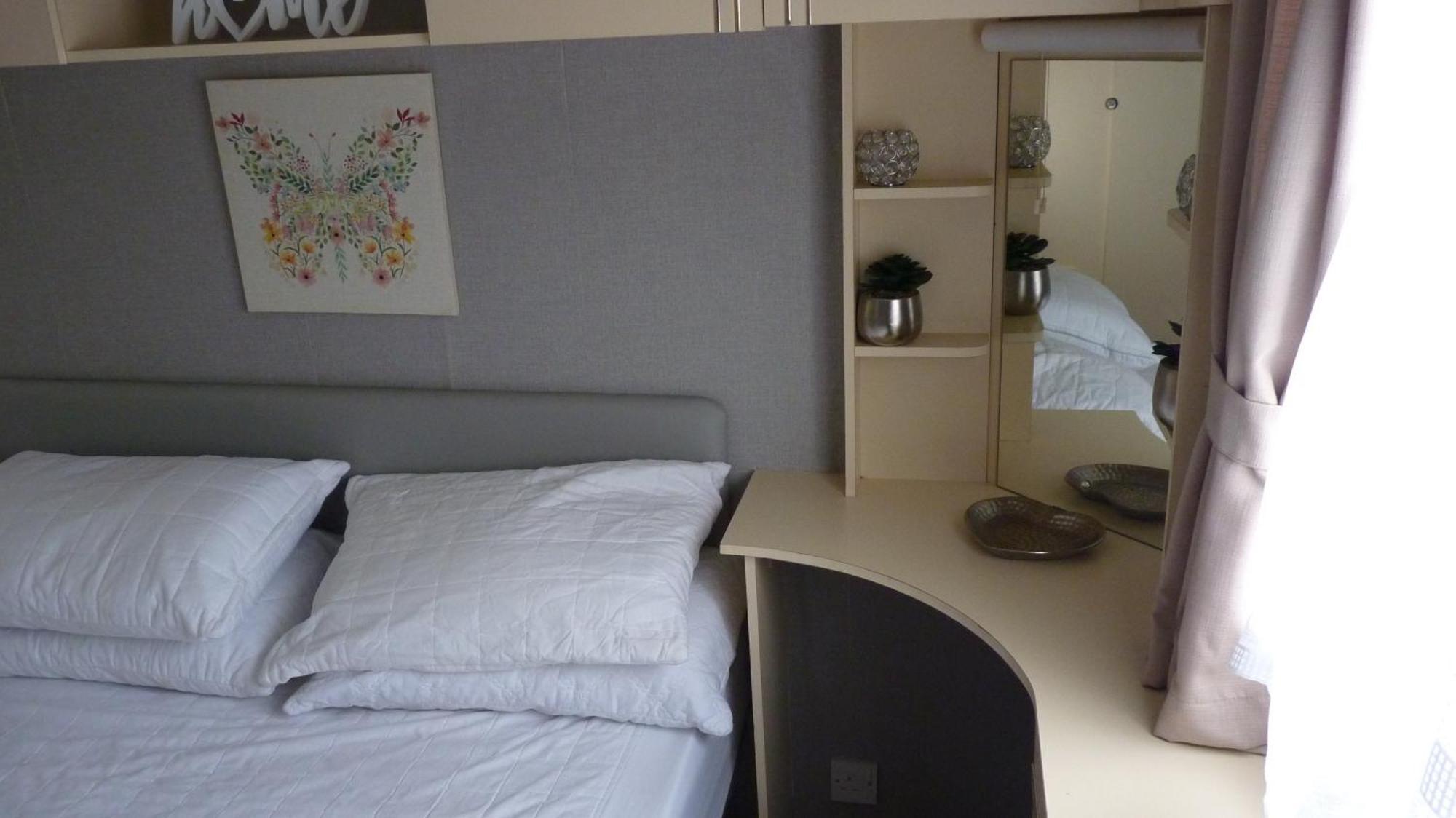 L&G Family Holidays 6 Berth Coral Beach Laura Familys Only And Lead Person Must Be Over 30 Ingoldmells Eksteriør billede